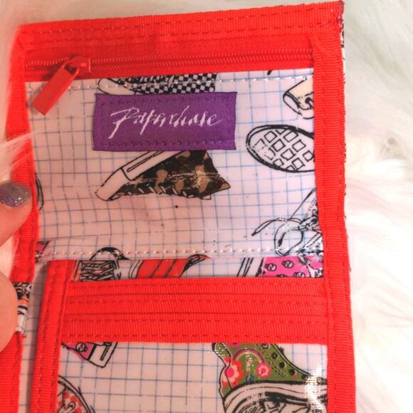 PAPERCHASE Retro Distressed Chucks Hi-Top Velcro Wallet - Picture 7 of 10